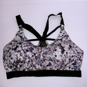 VICTORIA'S SECRET Strappy Lightly Lined Sports Bra